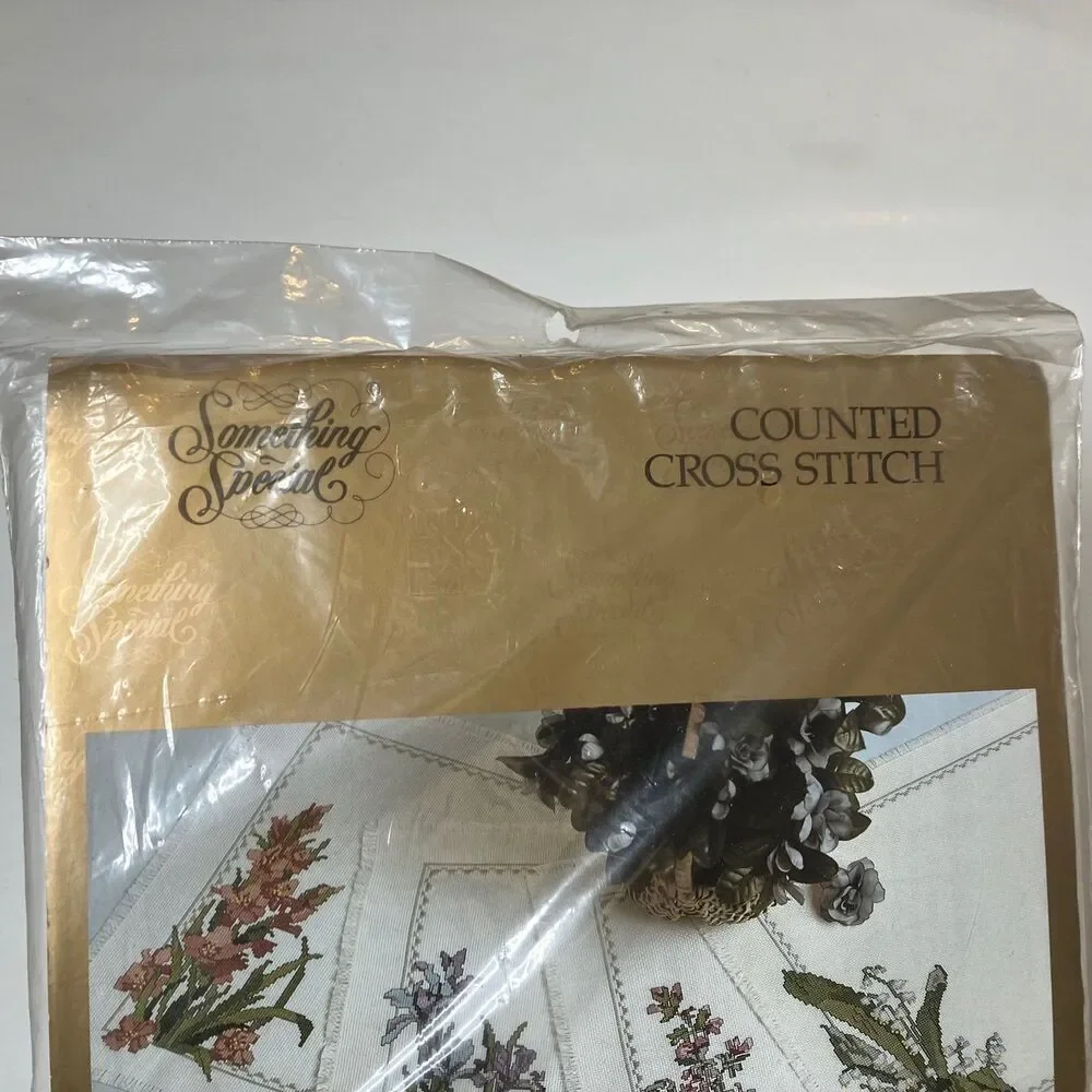 Candamar Cross Stitch Kit - Spring Flowers Set of 4 Placemats #50566 New Sealed